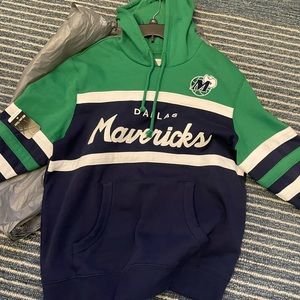 Mitchell & Ness Dallas Mavericks Hoodie